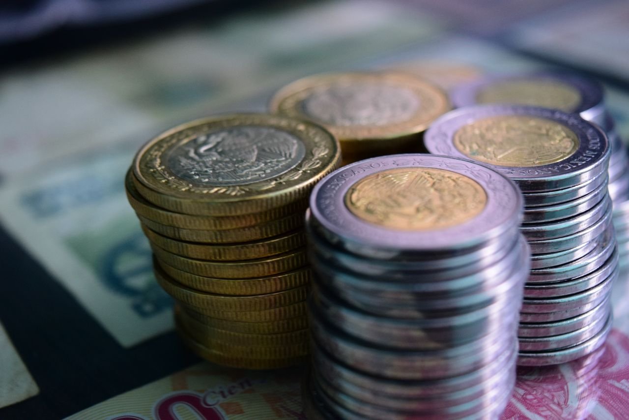 Como economizar dinheiro todos os meses? 9 dicas!